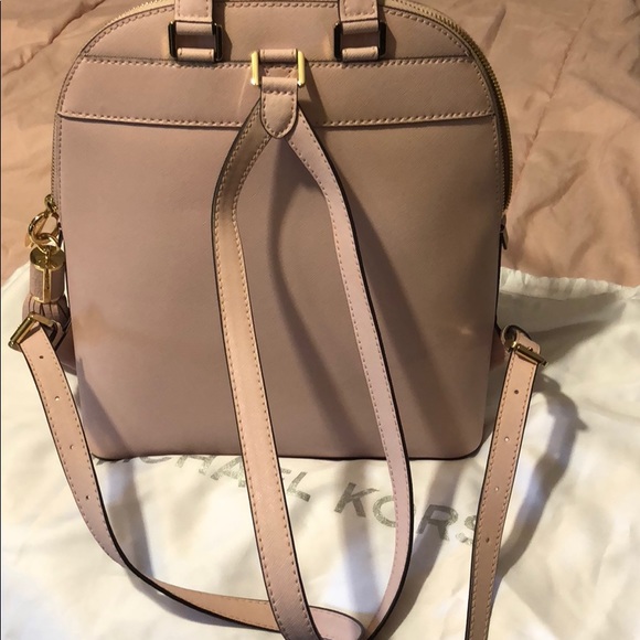 Michael Kors - Picture 3 of 3